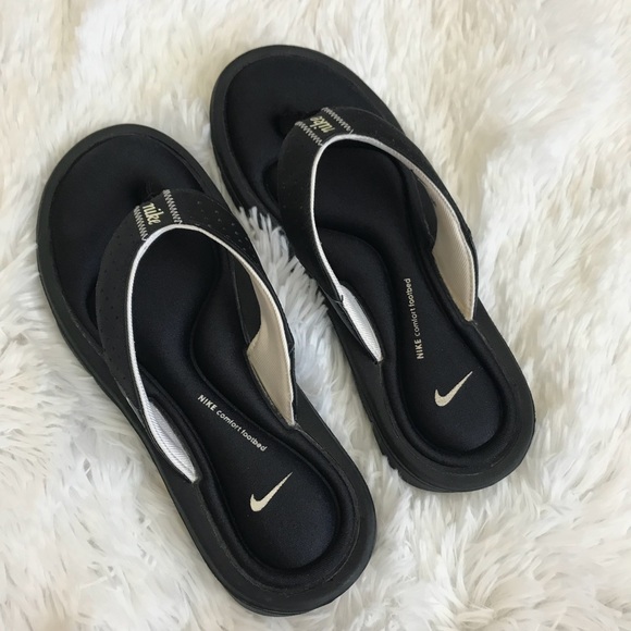 nike sandals size 6